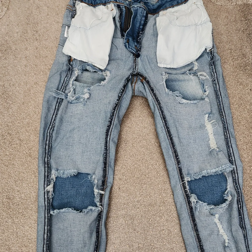 SONG Distressed Denim JEANS - Picture 8 of 12